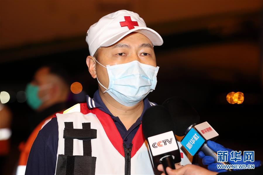 （国际）（2）中国医疗专家组及援助防疫物资抵达伊拉克