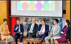 国合署派员参加联合国驻华机构年会活动专题讨论