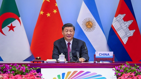 习近平主持全球发展高层对话会并发表重要讲话